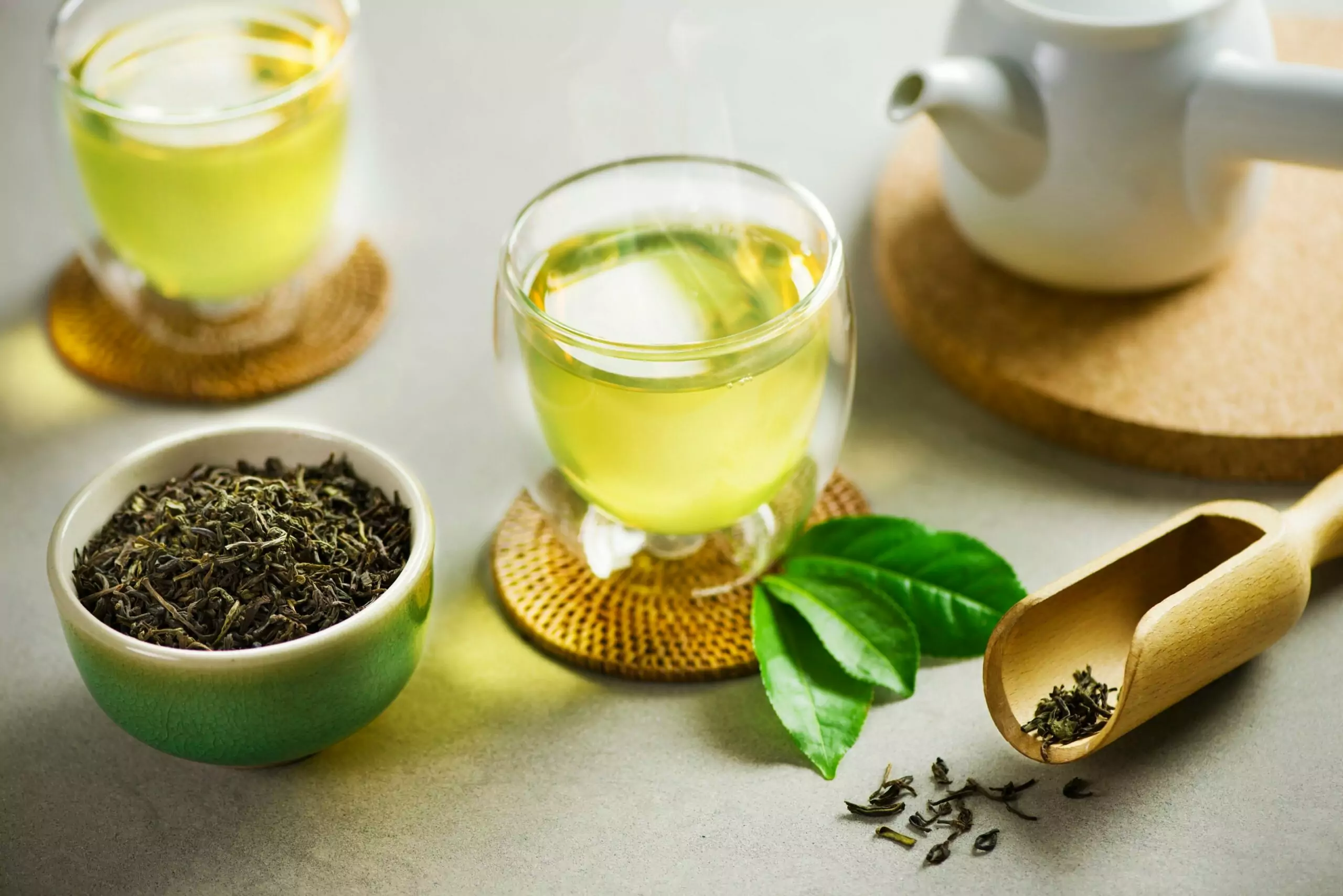 Yeşil çay, metabolizmayı hızlandırdığı için zayıflama dönemlerinde tercih edilmektedir.